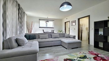 Prodej domu 122 m², Hostín u Vojkovic