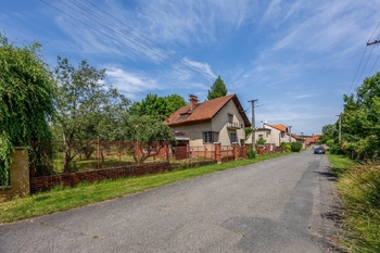 Prodej domu 220 m², Horní Bezděkov