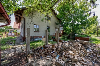 Prodej domu 220 m², Horní Bezděkov