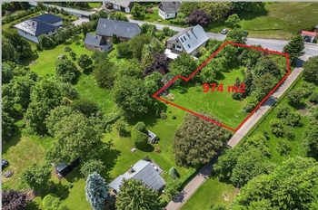 Prodej pozemku 974 m², Strážná