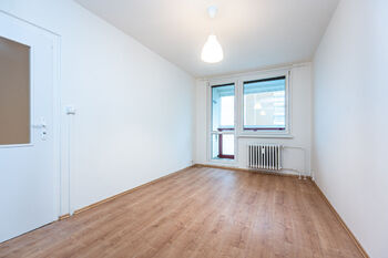 Pronájem bytu 3+kk v družstevním vlastnictví 70 m², Praha 3 - Žižkov