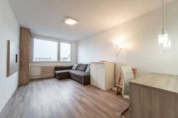 Pronájem bytu 2+kk v osobním vlastnictví 42 m², Praha 8 - Bohnice