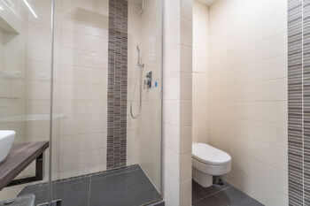 Pronájem bytu 2+kk v osobním vlastnictví 42 m², Praha 8 - Bohnice