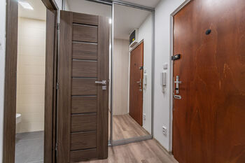 Pronájem bytu 2+kk v osobním vlastnictví 42 m², Praha 8 - Bohnice