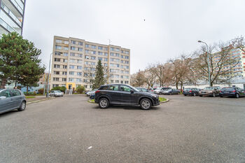 Pronájem bytu 2+kk v osobním vlastnictví 42 m², Praha 8 - Bohnice