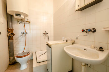 Pronájem skladovacích prostor 63 m², Praha 4 - Nusle