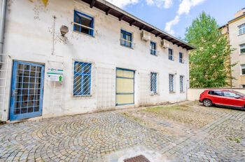 Pronájem skladovacích prostor 63 m², Praha 4 - Nusle