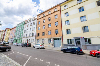 Pronájem skladovacích prostor 63 m², Praha 4 - Nusle