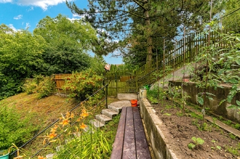 Prodej chaty / chalupy 180 m², Hostín