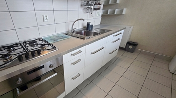 Kuchyň - Prodej bytu 2+1 v osobním vlastnictví 57 m², Brno