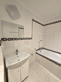 Prodej bytu 2+1 v osobním vlastnictví 67 m², Louny