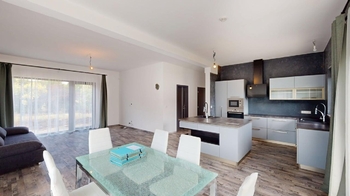 Prodej domu 122 m², Zichovec