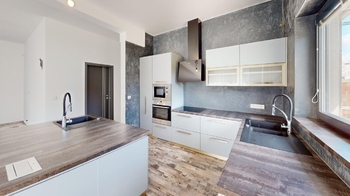 Prodej domu 122 m², Zichovec