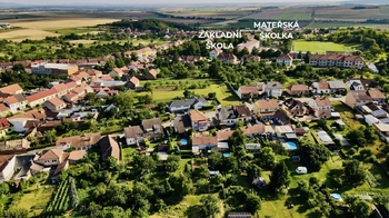 Prodej pozemku 888 m², Ořechov