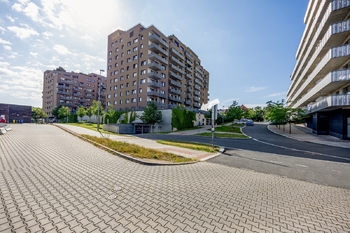 Prodej bytu 3+kk v osobním vlastnictví 104 m², Praha 3 - Strašnice