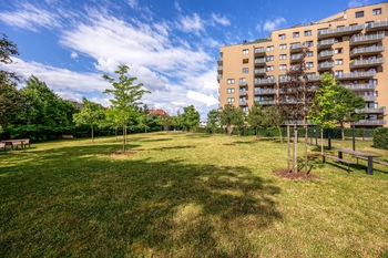 Prodej bytu 3+kk v osobním vlastnictví 104 m², Praha 3 - Strašnice