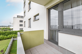 Prodej bytu 3+kk v osobním vlastnictví 86 m², Horoměřice
