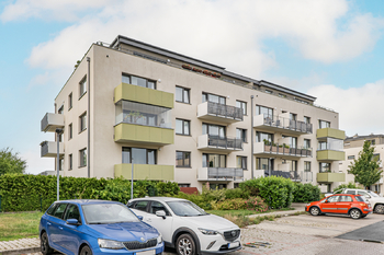 Prodej bytu 3+kk v osobním vlastnictví 86 m², Horoměřice