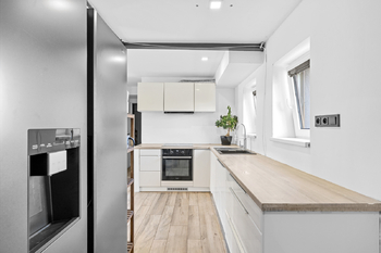 Prodej domu 254 m², Zdiby
