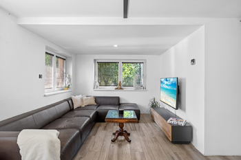 Prodej domu 254 m², Zdiby