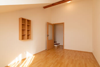 Pronájem domu 110 m², Praha 9 - Újezd nad Lesy