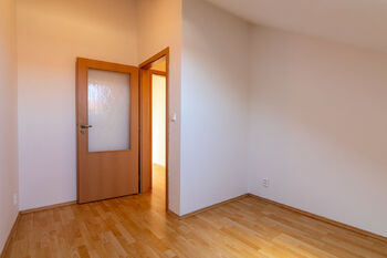 Pronájem domu 110 m², Praha 9 - Újezd nad Lesy