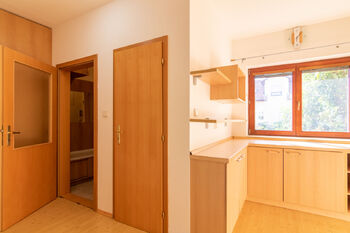 Pronájem domu 110 m², Praha 9 - Újezd nad Lesy