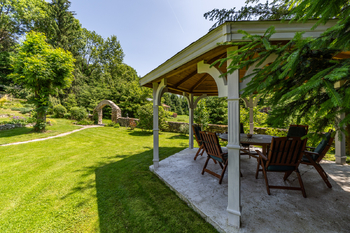 Prodej domu 1200 m², Sloupnice