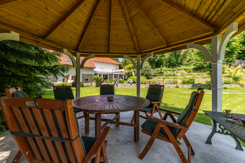 Prodej domu 1200 m², Sloupnice