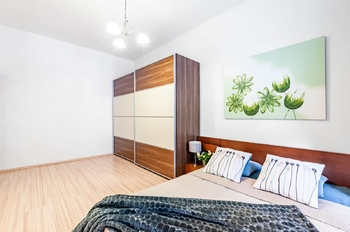 Pronájem bytu 3+1 v osobním vlastnictví 65 m², Praha 6 - Bubeneč