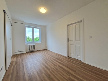 Pronájem bytu 2+1 v osobním vlastnictví 44 m², Praha 4 - Michle