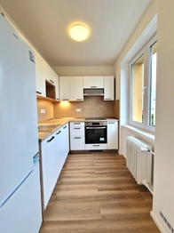 Pronájem bytu 2+1 v osobním vlastnictví 44 m², Praha 4 - Michle