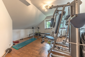 Pronájem domu 205 m², Lhota