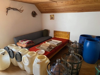 Prodej vinného sklepa 32 m², Moravany