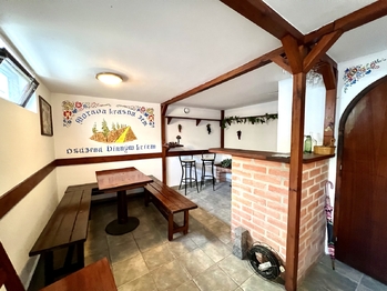Prodej vinného sklepa 32 m², Moravany