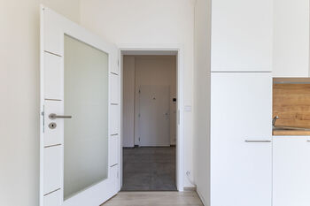 Pronájem bytu 1+kk v osobním vlastnictví 38 m², Roztoky
