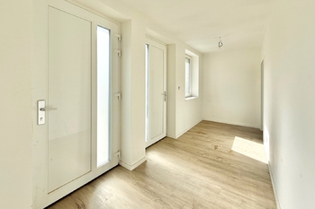 Vstup - Prodej bytu 4+kk v osobním vlastnictví 104 m², Strančice