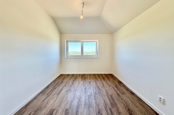 Ložnice - Prodej bytu 4+kk v osobním vlastnictví 104 m², Strančice