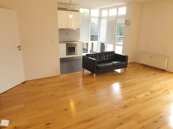 Prodej bytu 3+kk v osobním vlastnictví 83 m², Praha 6 - Suchdol