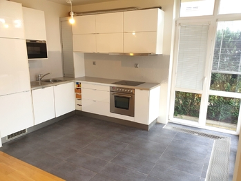 Prodej bytu 3+kk v osobním vlastnictví 83 m², Praha 6 - Suchdol