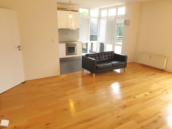 Prodej bytu 3+kk v osobním vlastnictví 83 m², Praha 6 - Suchdol