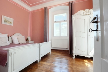 Prodej ubytovacího zařízení 358 m², Včelákov