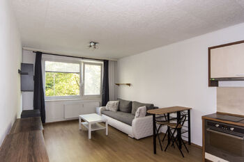 Pronájem bytu 1+kk v osobním vlastnictví 29 m², Praha 4 - Modřany