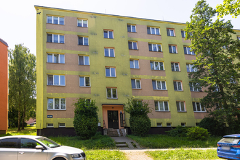 +420 721 415 122  lucie.krechterova@re-max.cz - Prodej bytu 3+1 v družstevním vlastnictví 63 m², Ostrava