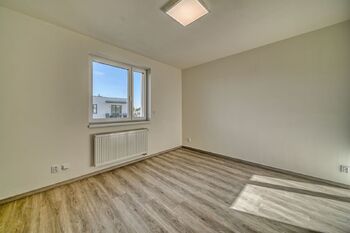 Pronájem bytu 2+kk v osobním vlastnictví 57 m², Nymburk
