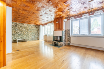 Pronájem domu 240 m², Říčany
