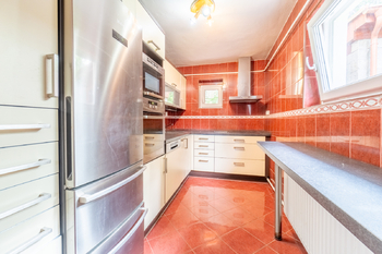 Pronájem domu 240 m², Říčany