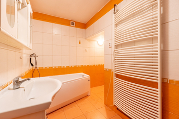 Pronájem domu 240 m², Říčany