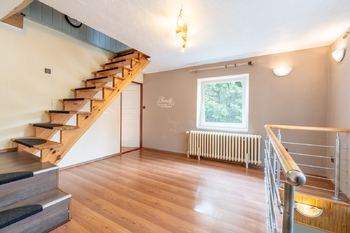 Pronájem domu 240 m², Říčany