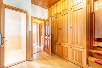 Pronájem domu 240 m², Říčany